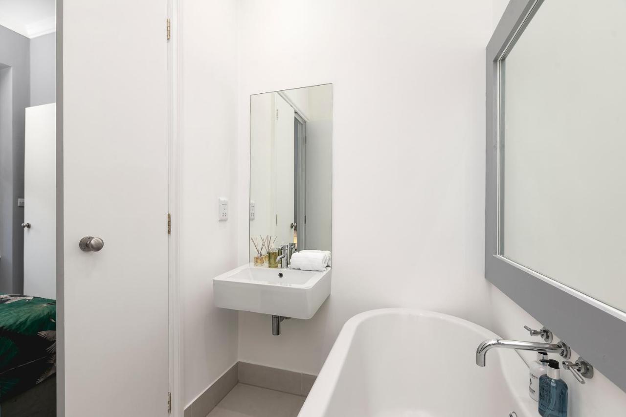Marine Parade Sea View 2-Bedroom Apartment Okręg wyborczy Hove Zewnętrze zdjęcie